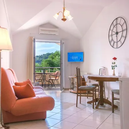 Apartment Apartmenthaus Kosirina-tisno *