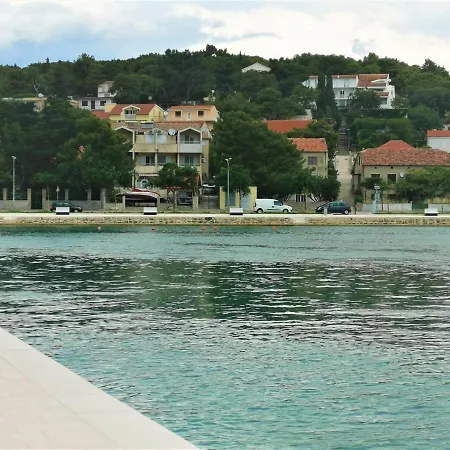 דירה Apartmenthaus Kosirina-tisno